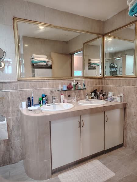 Rumah Berkembar untuk Dijual di Kota Damansara (Selangor) - Zubaidah Kadir - Bathroom - PropertyGuru.com.my