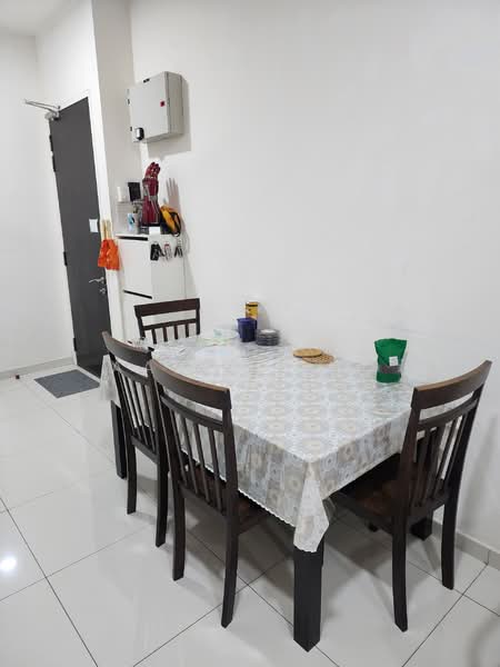 Service Residence for Rent at Seasons Garden Residences - Aaron Ong - Dining Room - PropertyGuru.com.my