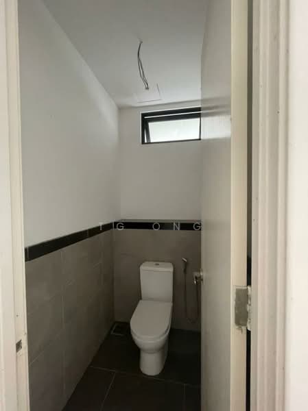 Shop for Sale in Batu Kawan (Penang) - TG Ong - Bathroom - PropertyGuru.com.my