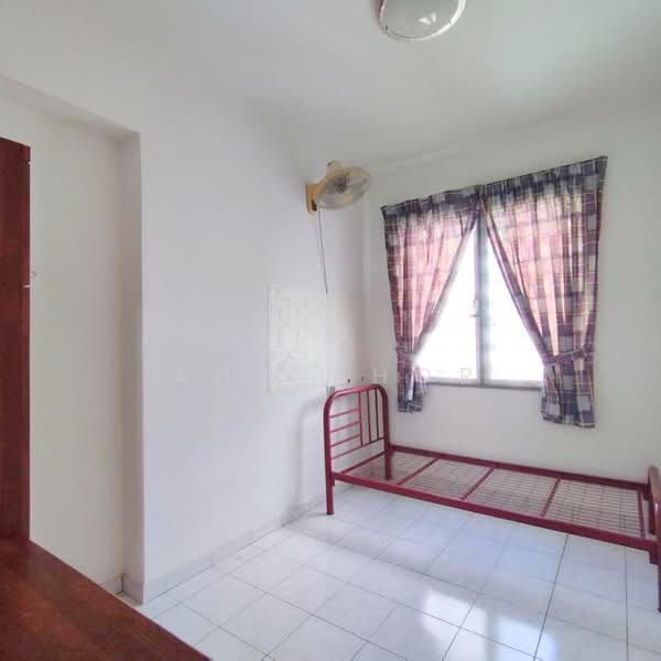 Condominium for Sale at U Garden Resort Condominium - Ann Khor - Bedroom - PropertyGuru.com.my