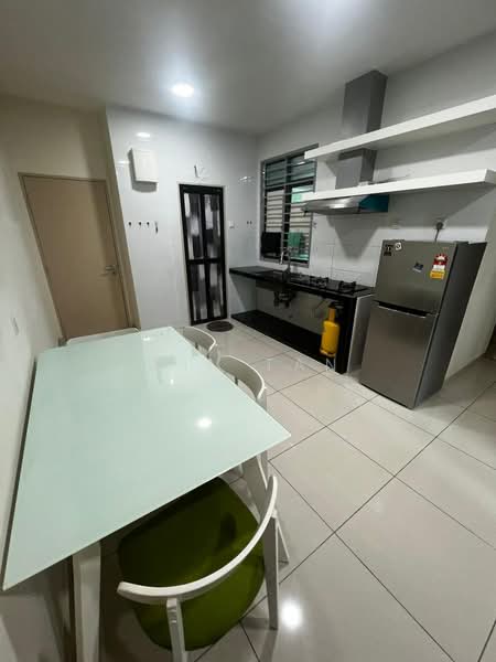 ARC @ Austin Hills untuk Untuk Disewa - RM 1,700 /bulan, Apr 2026 - Kitchen - PropertyGuru.com.my