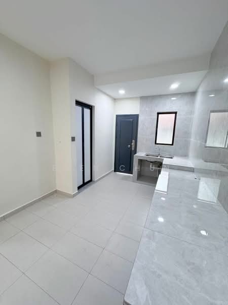 Taman Megah Ria untuk Untuk Dijual - RM 538,000, Apr 2026 - Kitchen - PropertyGuru.com.my