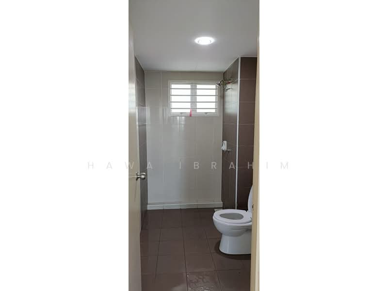 Apartment for Rent at South Bayu Residence (Bayu 2) - Hawa Ibrahim - Bathroom - PropertyGuru.com.my