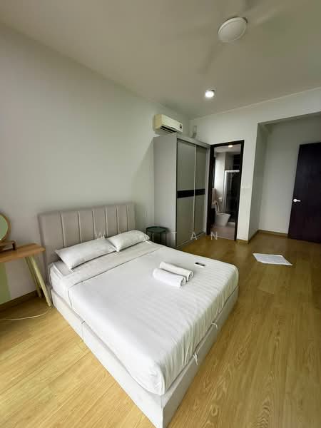 Royal Strand @ Country Garden Danga Bay untuk Untuk Disewa - RM 3,200 /bulan, Apr 2026 - Bedroom - PropertyGuru.com.my