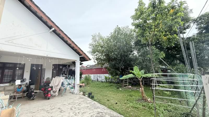 Taman Molek untuk Untuk Dijual - RM 900,000, Apr 2026 - Exterior - PropertyGuru.com.my