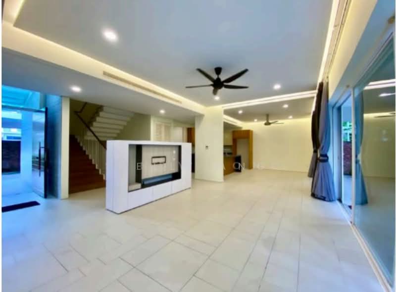 Rumah Berkembar untuk Dijual di Dataran Ara Damansara (Ara Damansara) - Kelly Ang - Living Room - PropertyGuru.com.my