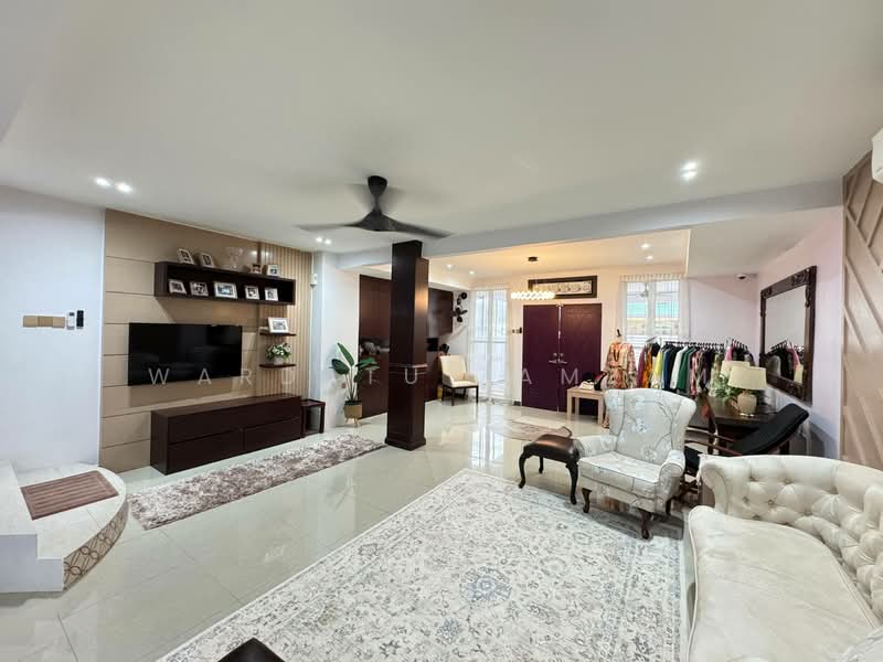 2.5-storey Terraced House for Sale in Ampang Jaya (Ampang) - Wardatu Zamzam - Living Room - PropertyGuru.com.my