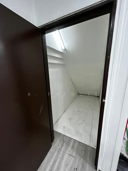 Shop for Sale in Bangsar (Kuala Lumpur) - A. Francis - Interior - PropertyGuru.com.my