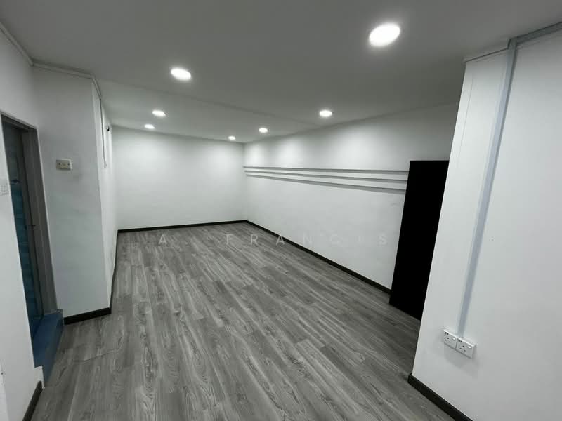 Shop for Sale in Bangsar (Kuala Lumpur) - A. Francis - Interior - PropertyGuru.com.my