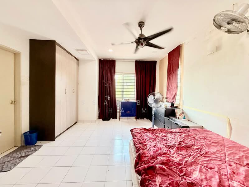 For Sale - Bandar Enstek