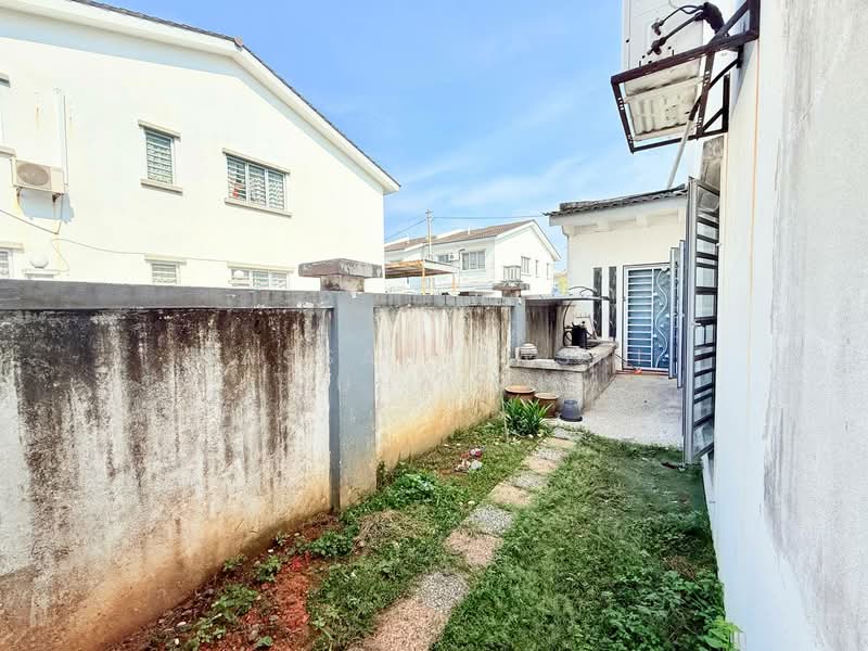 For Sale - Bandar Enstek