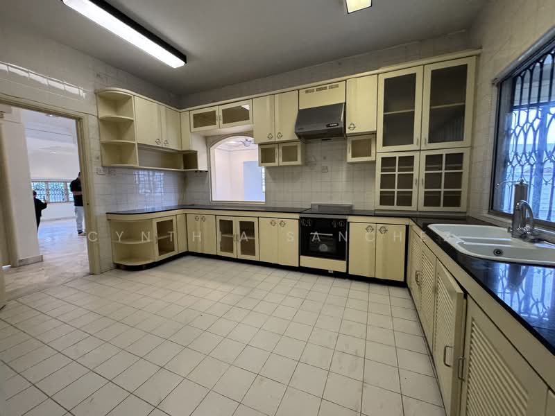 Bungalow for Rent in Damansara Heights (Kuala Lumpur) - Cynthia Sanchez - Kitchen - PropertyGuru.com.my
