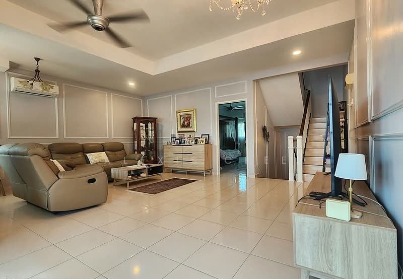 Rumah Teres 3 Tingkat untuk Dijual di Ipoh (Perak) - Alexis Chee - Living Room - PropertyGuru.com.my