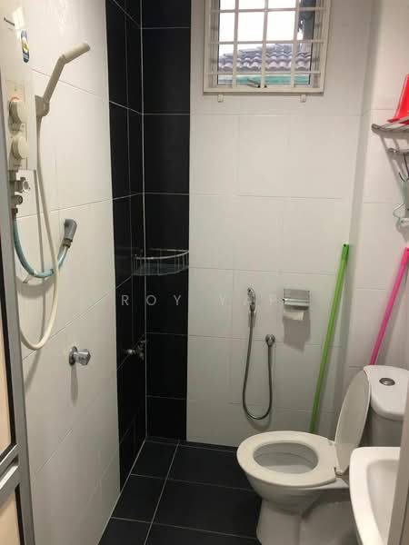 Taman Megah Ria untuk Untuk Dijual - RM 538,000, Apr 2026 - Bathroom - PropertyGuru.com.my