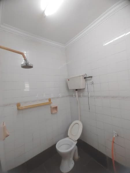 2-storey Terraced House for Rent in Taman Seri Bahagia (Cheras) - Jess Lee - Bathroom - PropertyGuru.com.my