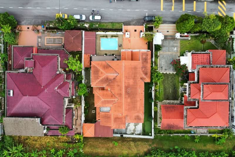 Bungalow for Sale in Seksyen 8 (Shah Alam) - Khairul Syafiq - Exterior - PropertyGuru.com.my