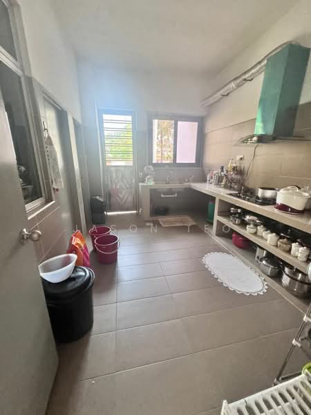 Semi-Detached House for Sale in Bandar Putra (Kulai) - Jason Teo - Kitchen - PropertyGuru.com.my