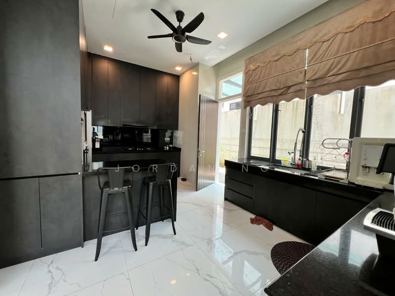 Casa Sutra untuk Untuk Dijual - RM 2,750,000, Apr 2026 - Kitchen - PropertyGuru.com.my