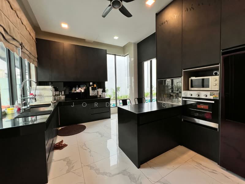 Casa Sutra untuk Untuk Dijual - RM 2,750,000, Apr 2026 - Kitchen - PropertyGuru.com.my