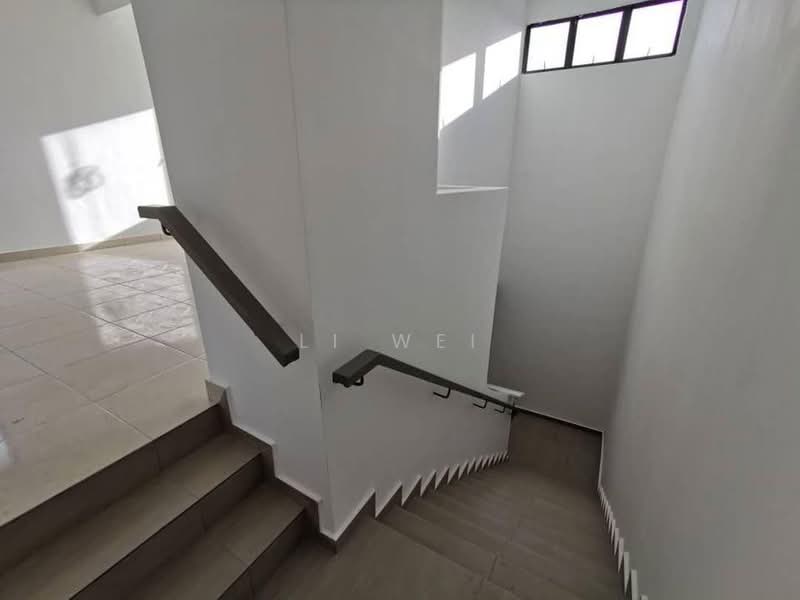 Cluster House for Sale in Taman Mutiara Mas (Skudai) - Li Wei - Interior - PropertyGuru.com.my