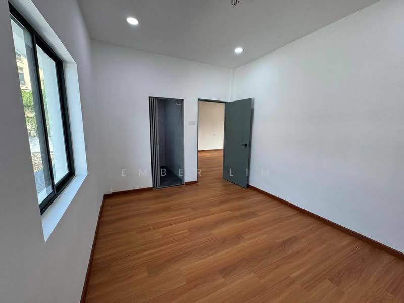 Jalan Yusof Taha 5 untuk Untuk Dijual - RM 1,180,000, Apr 2026 - Interior - PropertyGuru.com.my