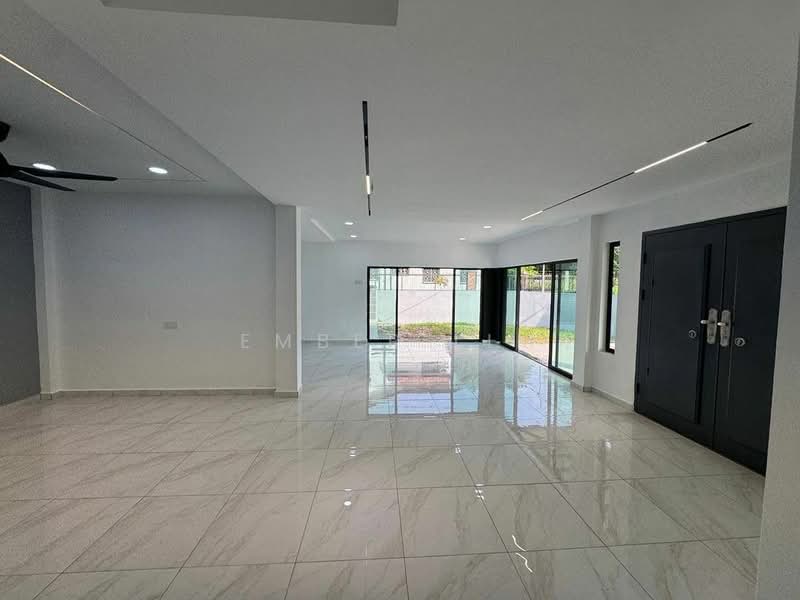 Jalan Yusof Taha 5 untuk Untuk Dijual - RM 1,180,000, Apr 2026 - Living Room - PropertyGuru.com.my