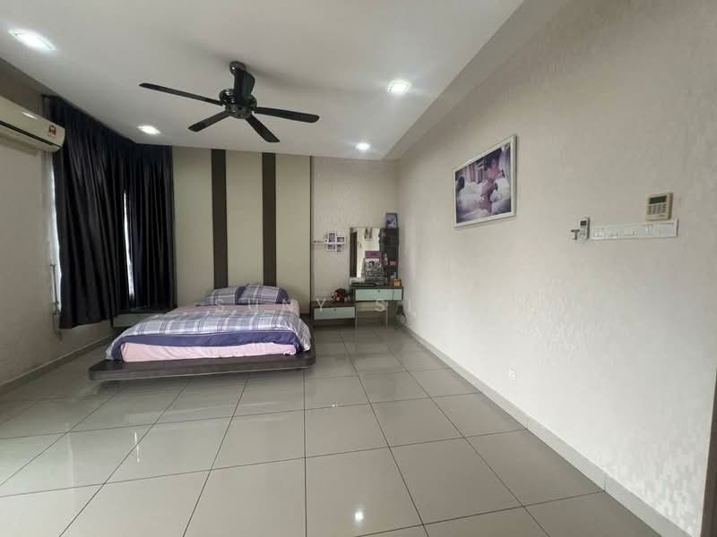 Semi-Detached House for Sale in Skudai (Johor) - Suny Sior - Bedroom - PropertyGuru.com.my