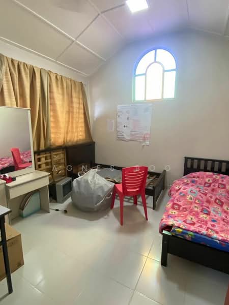 1.5-storey Terraced House for Sale in Taman Pelangi Indah (Ulu Tiram) - Agnes Boo - Bedroom - PropertyGuru.com.my