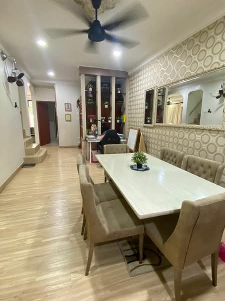 1.5-storey Terraced House for Sale in Taman Pelangi Indah (Ulu Tiram) - Agnes Boo - Dining Room - PropertyGuru.com.my