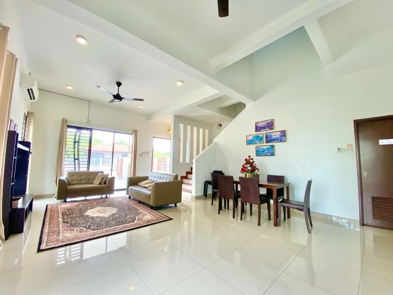 2-storey Terraced House for Sale in Alam Impian (Shah Alam) - Saufee Effendy - Living Room - PropertyGuru.com.my