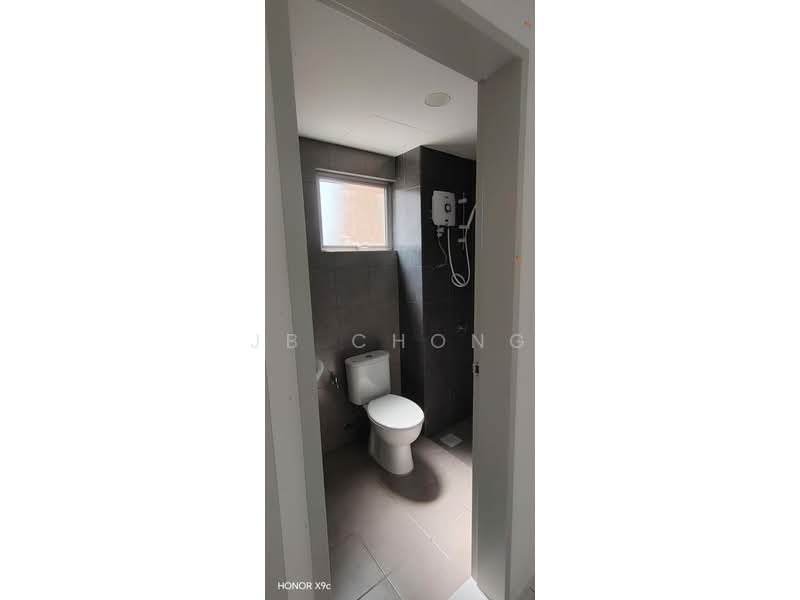 Condominium for Rent at Residensi Sateria - JB Chong - Bathroom - PropertyGuru.com.my