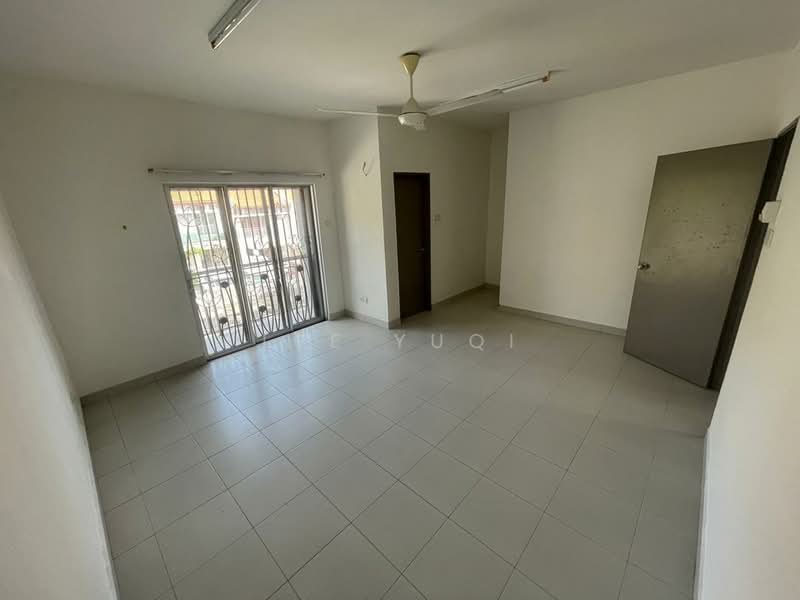 2-storey Terraced House for Rent in Seksyen U17 (Shah Alam) - Lee Yuqi - Living Room - PropertyGuru.com.my