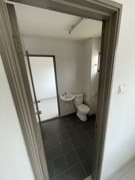 2-storey Terraced House for Rent in Seksyen U17 (Shah Alam) - Lee Yuqi - Bathroom - PropertyGuru.com.my