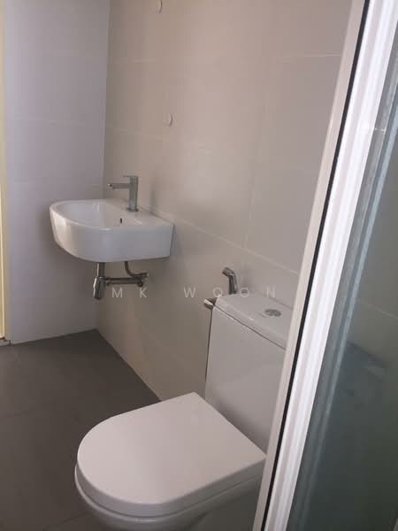 Service Residence for Rent at Impiria Residensi Bukit Tinggi Klang - MK Woon - Bathroom - PropertyGuru.com.my