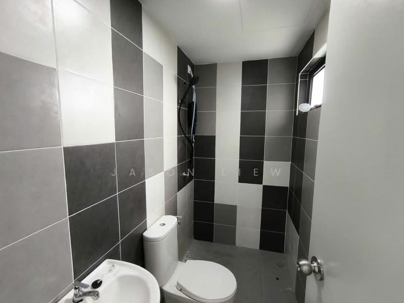 Residensi Mutiara Kajang 2 untuk Untuk Disewa - RM 1,100 /bulan, Apr 2026 - Bathroom - PropertyGuru.com.my