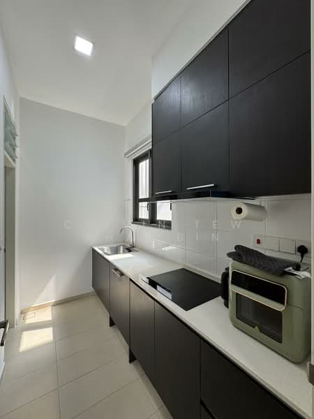 Trinity Pentamont untuk Untuk Disewa - RM 11,000 /bulan, Apr 2026 - Wet Kitchen - PropertyGuru.com.my