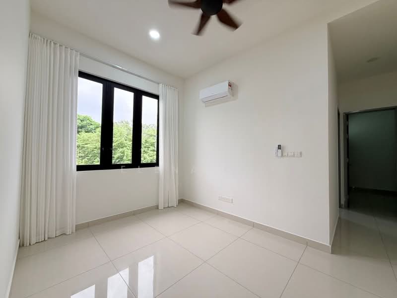 Cluster House for Rent in Skudai (Johor) - Elena Lye - Bedroom - PropertyGuru.com.my