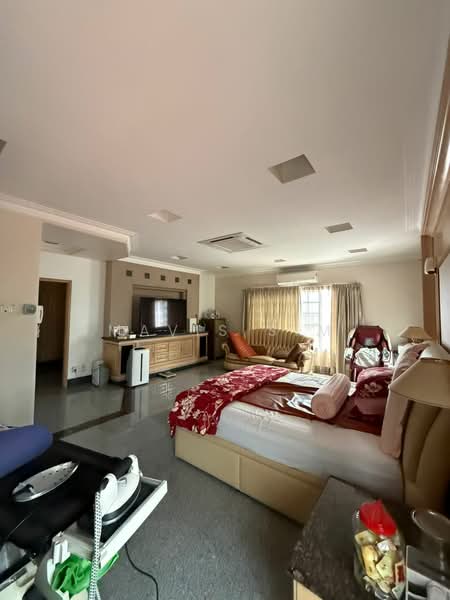 Bungalow for Sale in Country Heights (Kajang) - Mavis Sim - PropertyGuru.com.my
