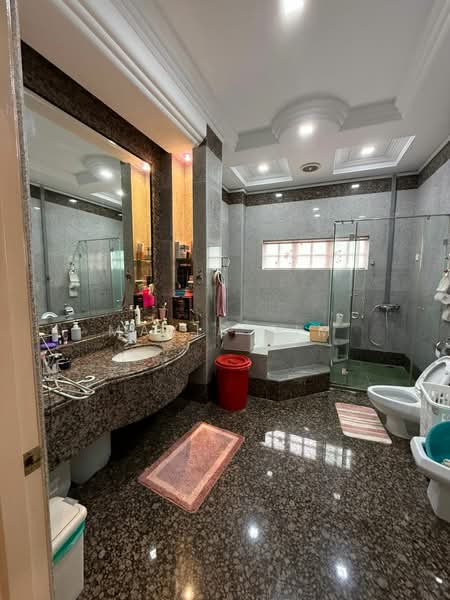 Bungalow for Sale in Country Heights (Kajang) - Mavis Sim - PropertyGuru.com.my