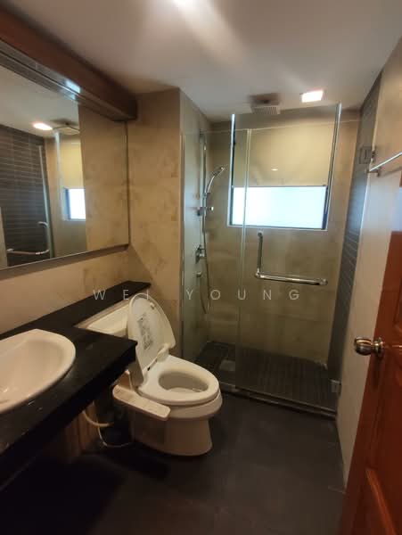 Condominium for Sale at Mont Kiara Pines - Wei Young - Bathroom - PropertyGuru.com.my