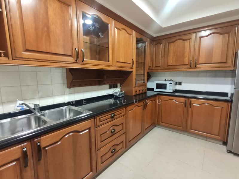 Condominium for Sale at Mont Kiara Pines - Wei Young - Kitchen - PropertyGuru.com.my