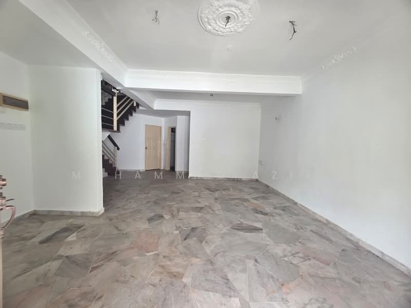 2-storey Terraced House for Sale in Taman Polo Indera Mahkota 6 (Kuantan) - Mohammad Azizi - Living Room - PropertyGuru.com.my