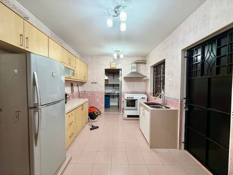 Seksyen 7 untuk Untuk Dijual - RM 590,000, Apr 2026 - Kitchen - PropertyGuru.com.my