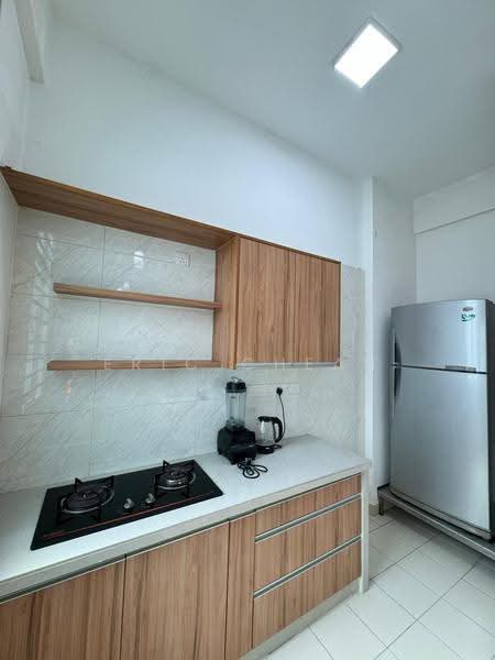Condominium for Rent at Elit Heights @ Bayan City - Eric Cheah - Kitchen - PropertyGuru.com.my