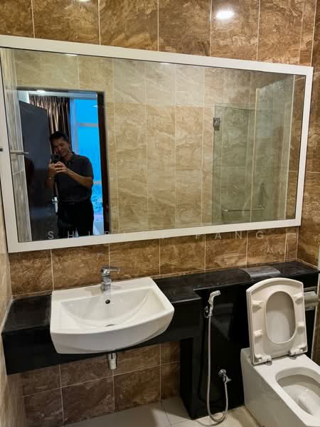 Paragon Residences @ Straits View untuk Untuk Dijual - RM 450,000, Apr 2026 - Bathroom - PropertyGuru.com.my