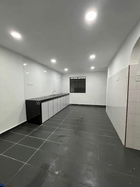 2-storey Terraced House for Sale in Taman Johor Jaya (Johor Bahru) - Wil Mong - Kitchen - PropertyGuru.com.my