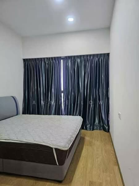 Condominium for Sale at Kings Bay @ Country Garden Danga Bay - Annie Low - Bedroom - PropertyGuru.com.my