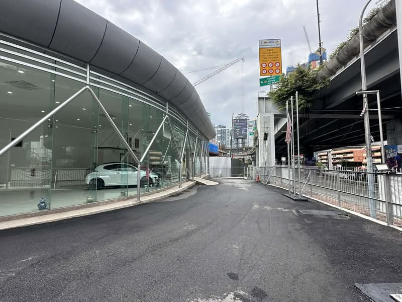 Commercial Bungalow for Rent in Jalan Tun Razak (KL City Centre) - Yang . - Exterior - PropertyGuru.com.my