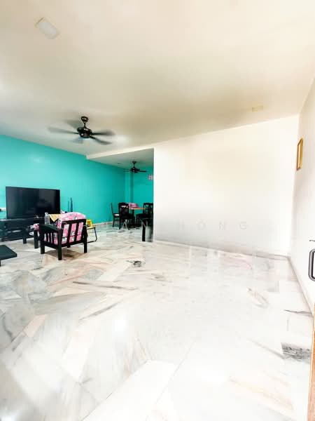 Taman Sri Putri untuk Untuk Dijual - RM 588,000, Apr 2026 - Living Room - PropertyGuru.com.my