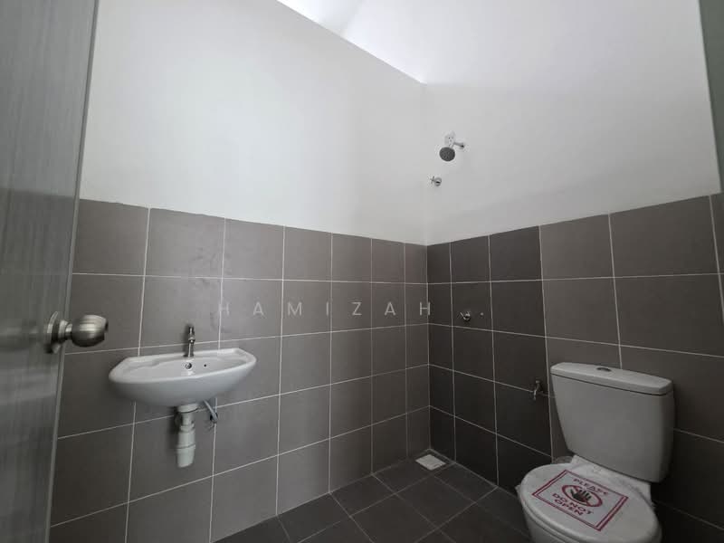 Untuk Dijual - Semi D Olak Lempit Banting